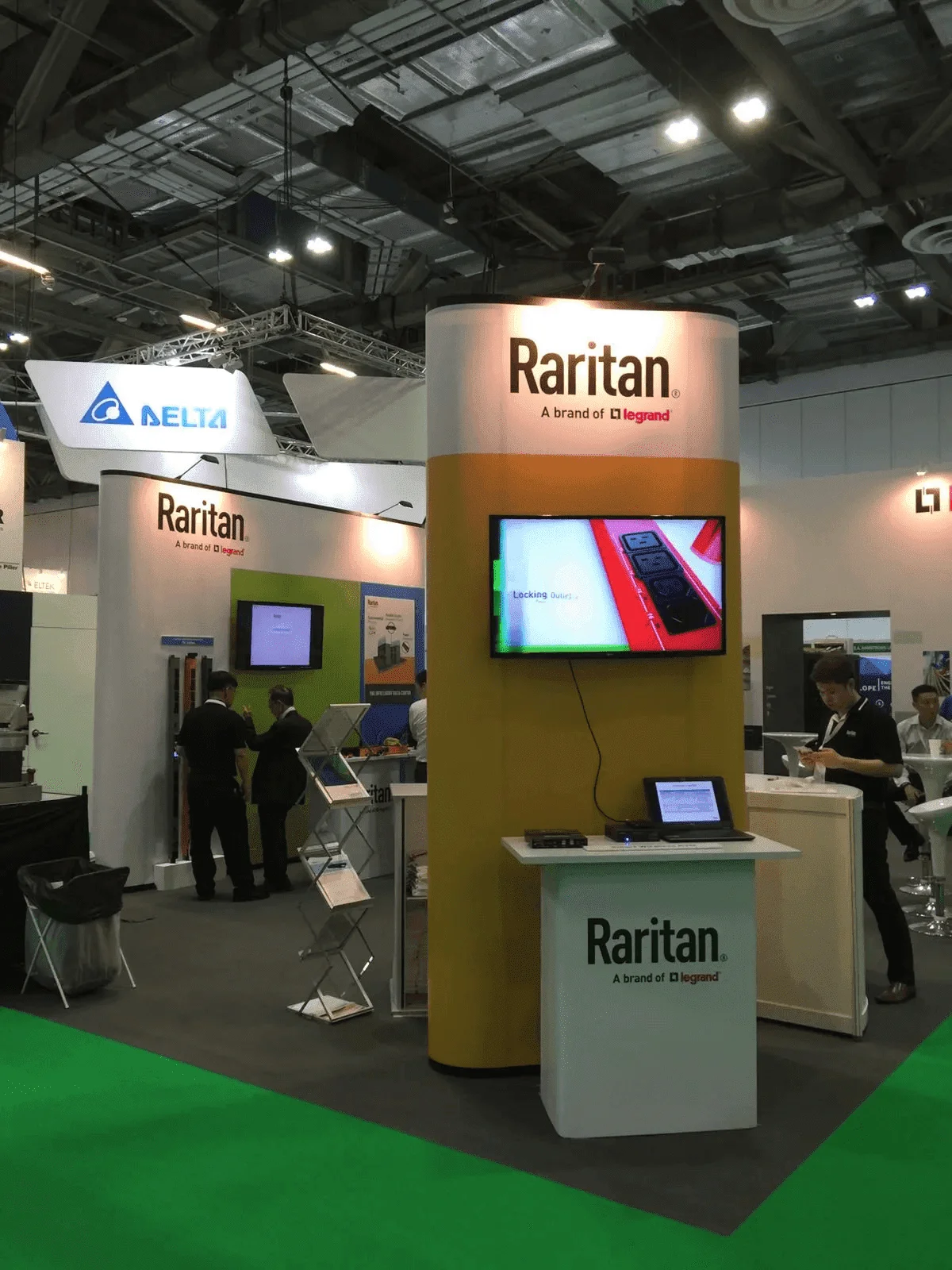 Ratian exhibition booth built by Display Systems and Prints