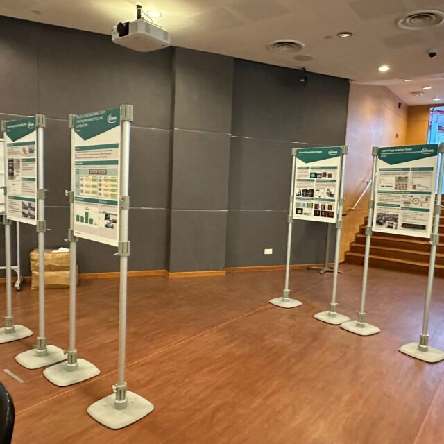 SMAX (Poles & Poster) example 6
