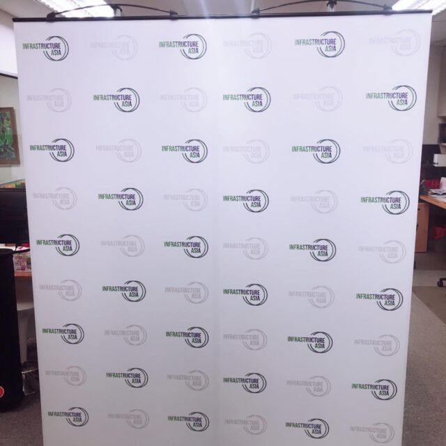 Twist Banner example 9