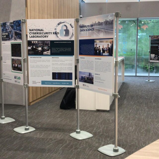 SMAX (Poles & Poster)