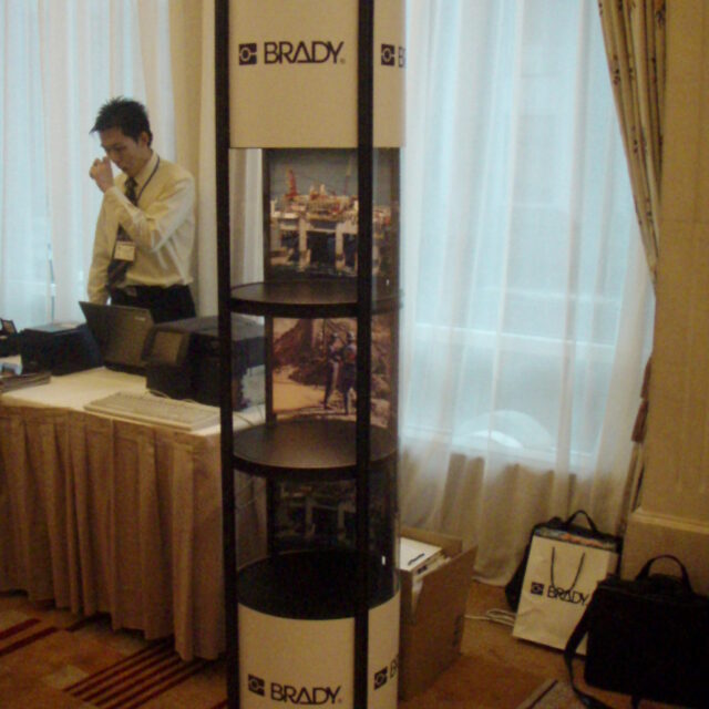 Collapsible Showcase photo 2