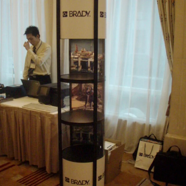 Collapsible Showcase photo 2