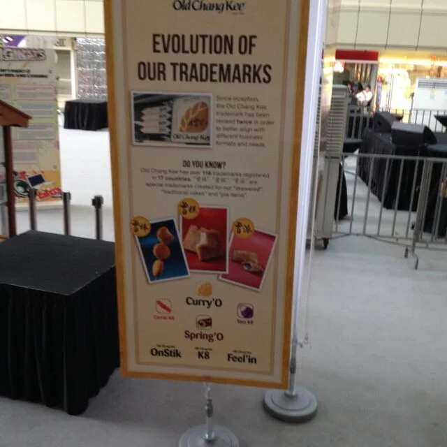 Standee