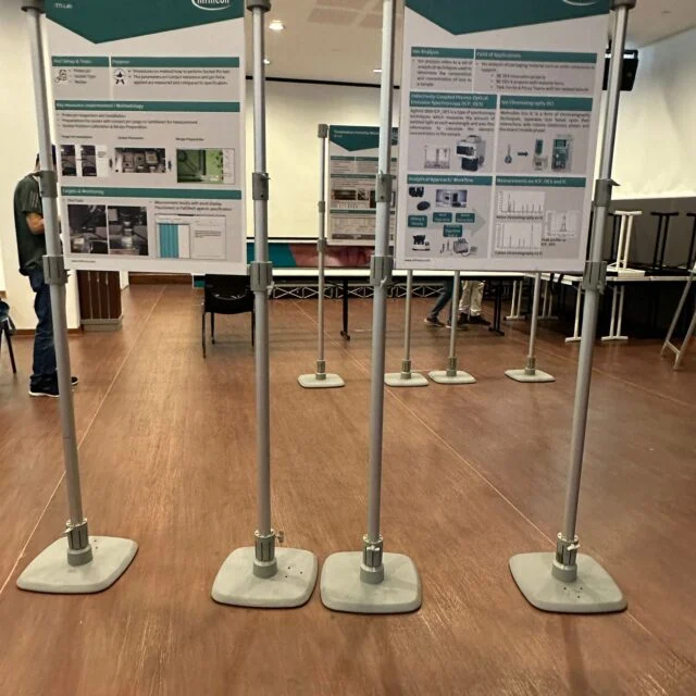 SMAX (Poles & Poster) example 12